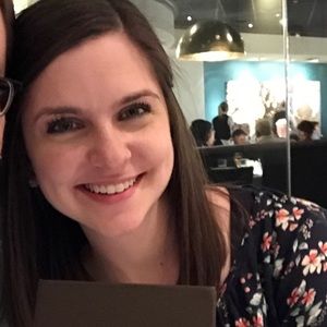 Meet your Posher, Carrie